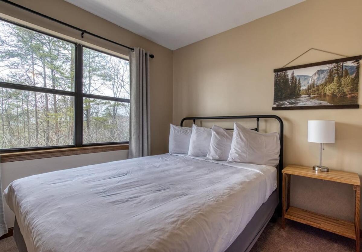 Pinecrest Townhomes-1King-2Queen Unit-Updated Pigeon Forge Eksteriør bilde