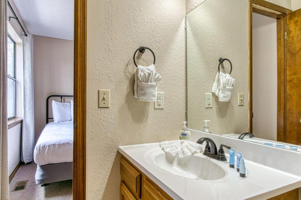 Pinecrest Townhomes-1King-2Queen Unit-Updated Pigeon Forge Eksteriør bilde