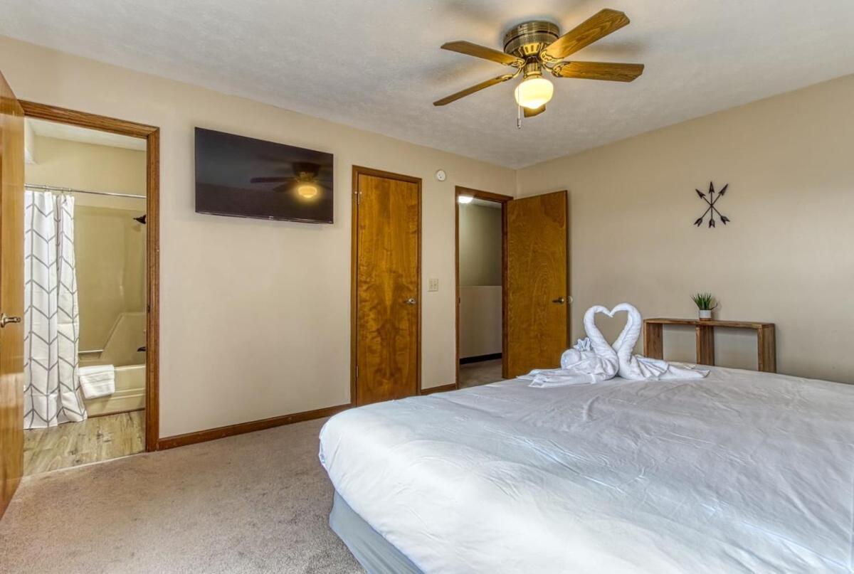 Pinecrest Townhomes-1King-2Queen Unit-Updated Pigeon Forge Eksteriør bilde